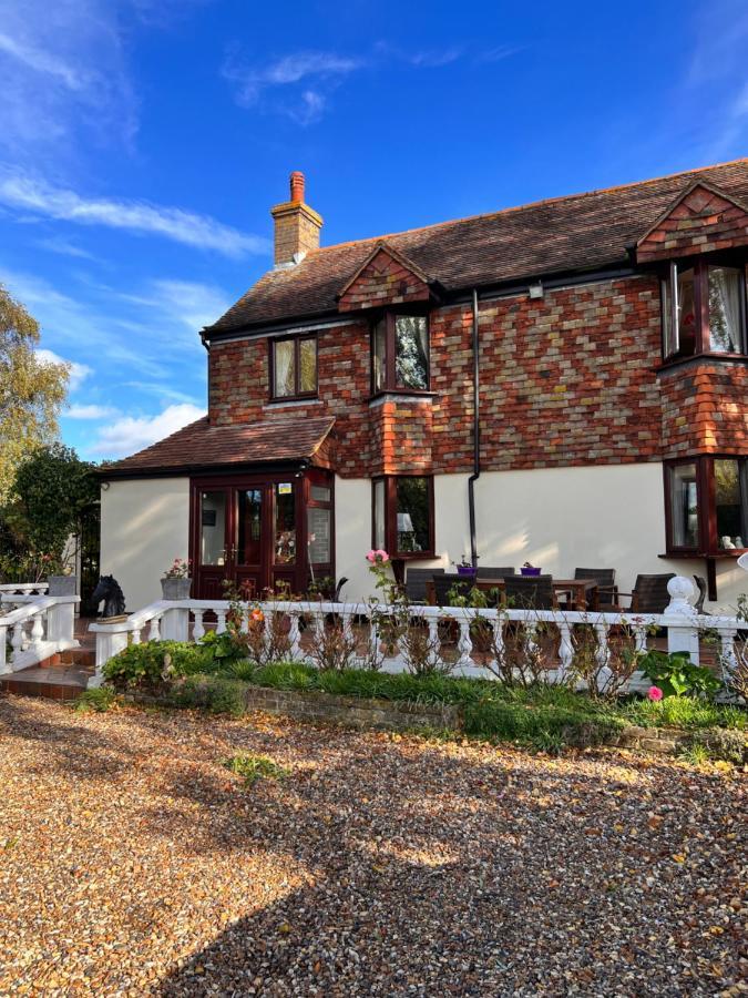 Reynolds Farm Guesthouse Canterbury Esterno foto